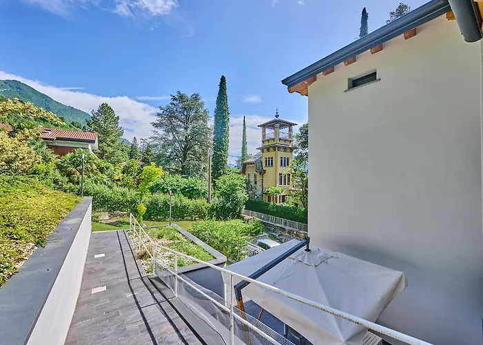 Villa Adriana Lierna